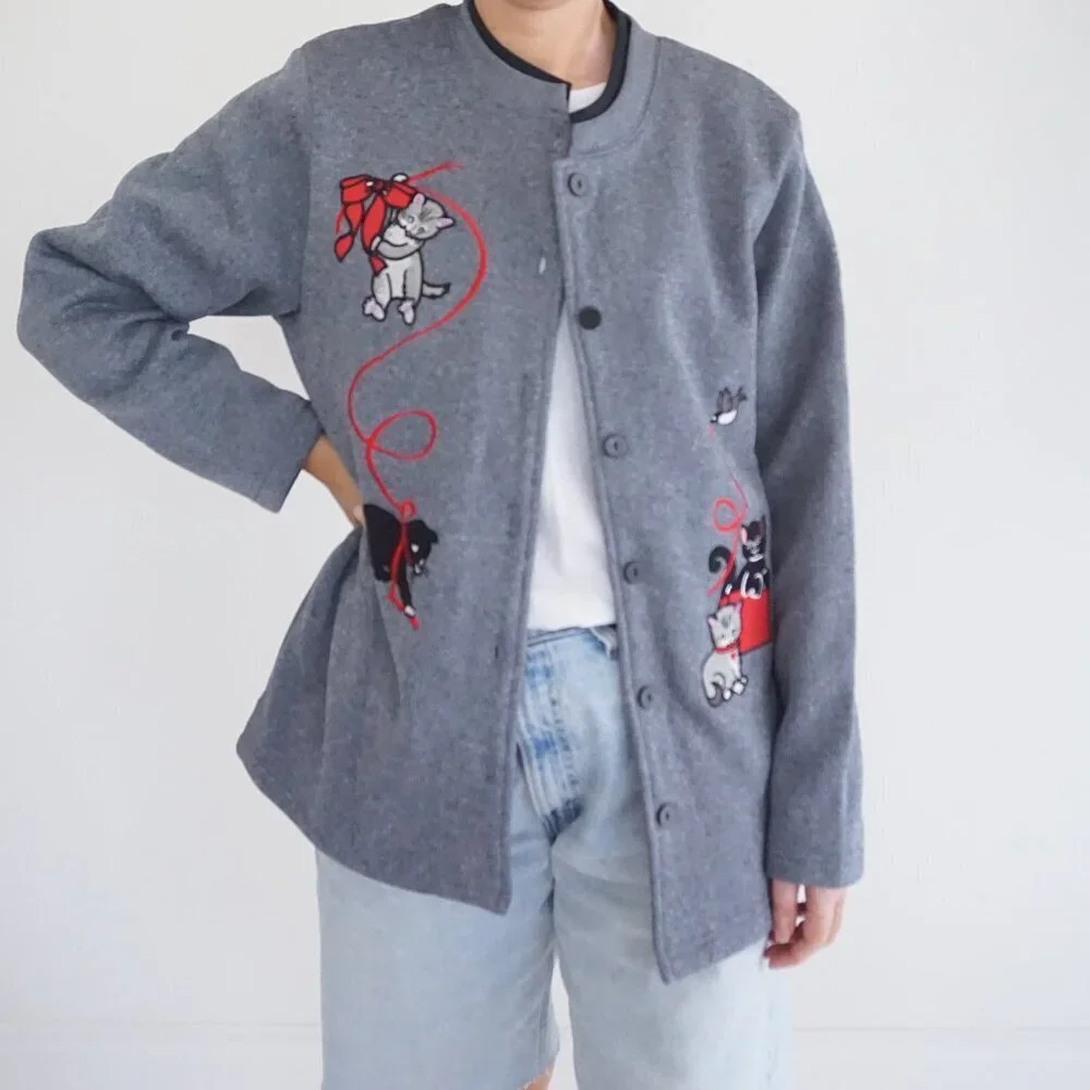 Vintage Blair Gray Cardigan Cats Yarn Holiday Cabincore Grandmacore Festive M - Picture 1 of 9